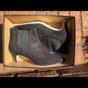 NWIB JCrew Suede Kitten heel Chelsea Boot E0144